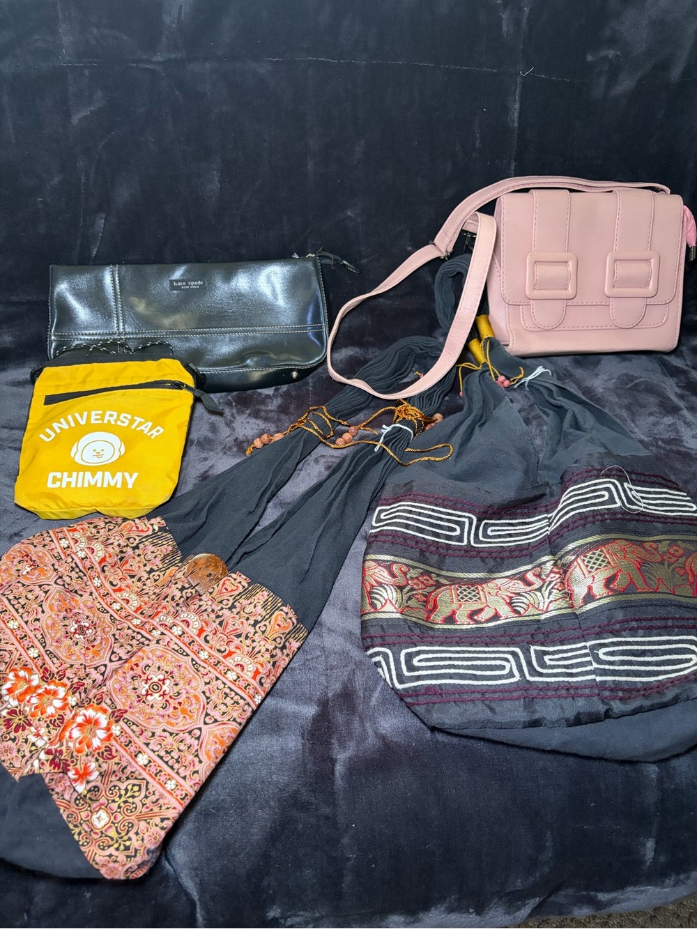 Lot of 5 beautiful handbags